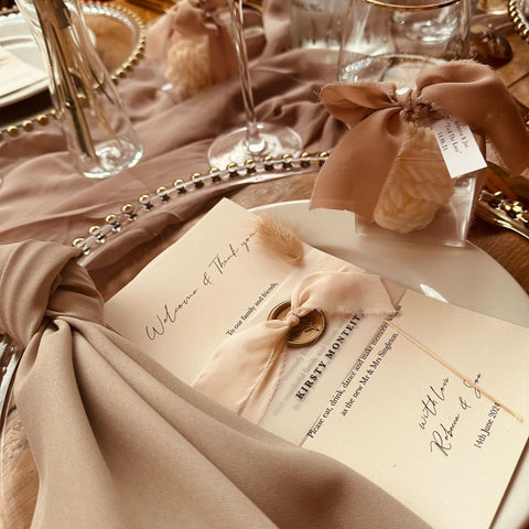 ‘Tied the Knot’ Wedding Favours ‘Tied the Knot’ Wedding Favours