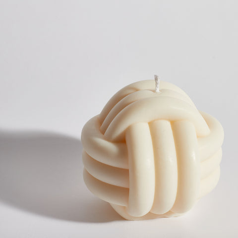 Giant Knot Decorative Candle Giant Knot Decorative Candle