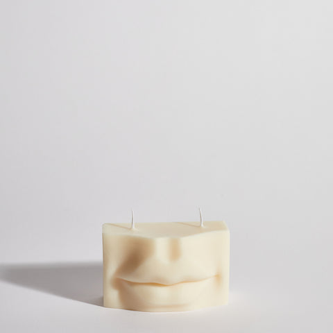 PUCKER UP - DECORATIVE CANDLE