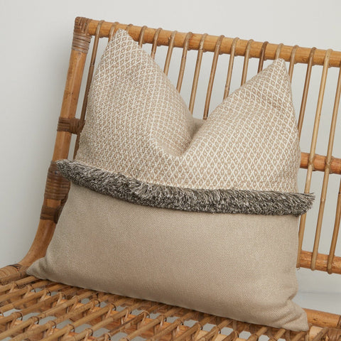 ‘QUITO’ FRINGED CUSHION COVER