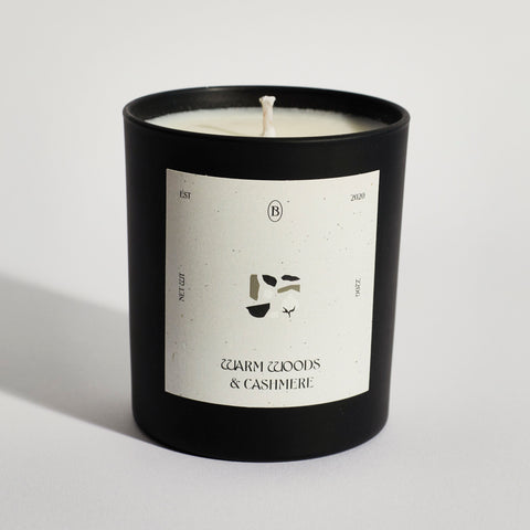 Boujie Warm Woods and Cashmere jar candle, handmade with natural soy wax – side view
